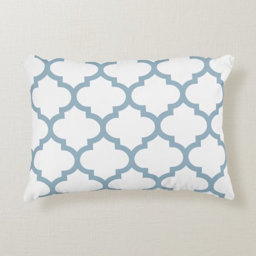 Quatrefoil Ogee Accent Pillow _ Aquamarine Blue