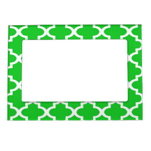 Quatrefoil Pattern In Summer Green Magnetic Frame