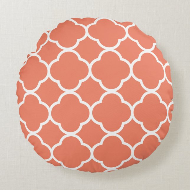 Quatrefoil Patterns Salmon Pink Orange Fall Autumn Round Pillow (Front)