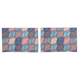 Quatrefoil Pillow Case