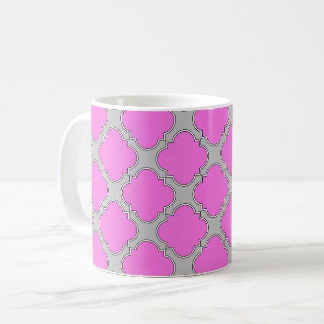 Quatrefoil pink and gray coffee mug (Front Left)