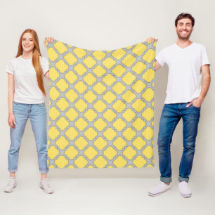 Quatrefoil yellow and gray fleece blanket