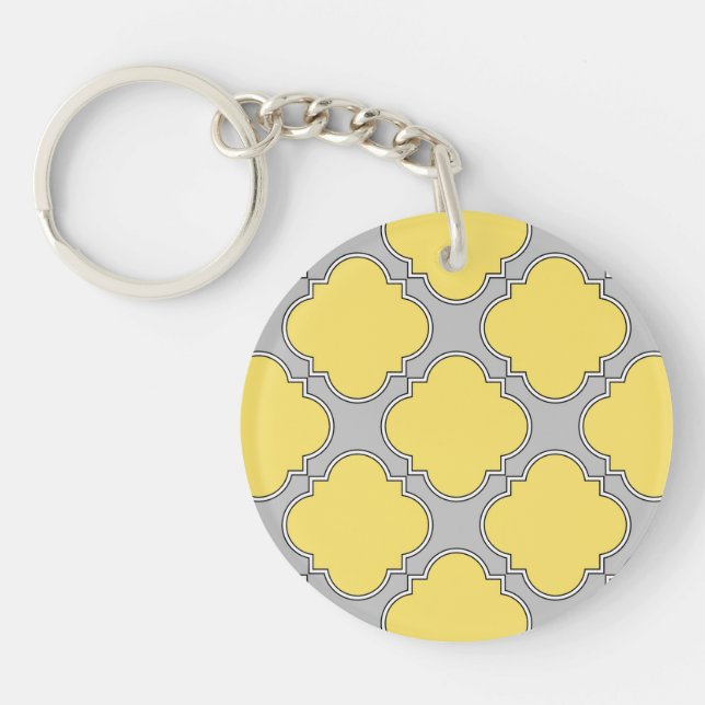 Quatrefoil yellow and gray keychain (Front)