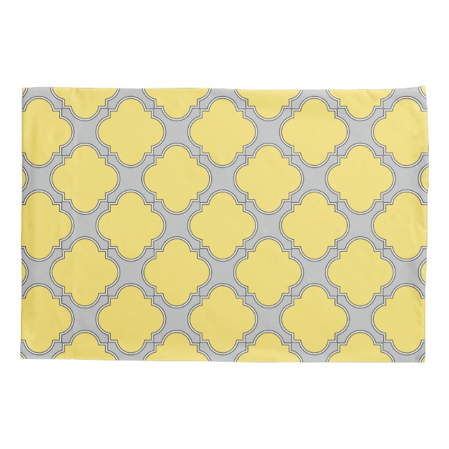 Quatrefoil yellow and gray pillow case (Back)