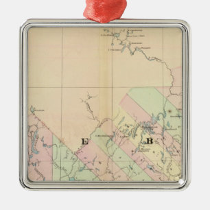 Quebec 3 metal ornament