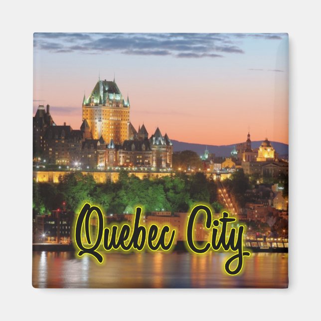 Quebec City night Magnet (Front)