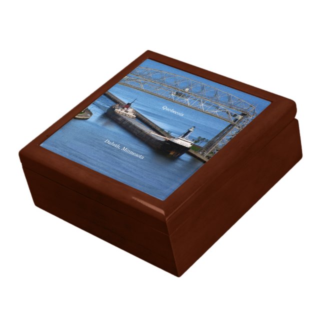 Quebecois Duluth keepsake box (Side)