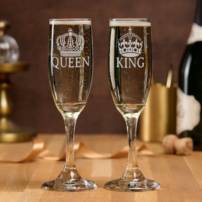 Queen and King Wedding Champagne Flute (Party)