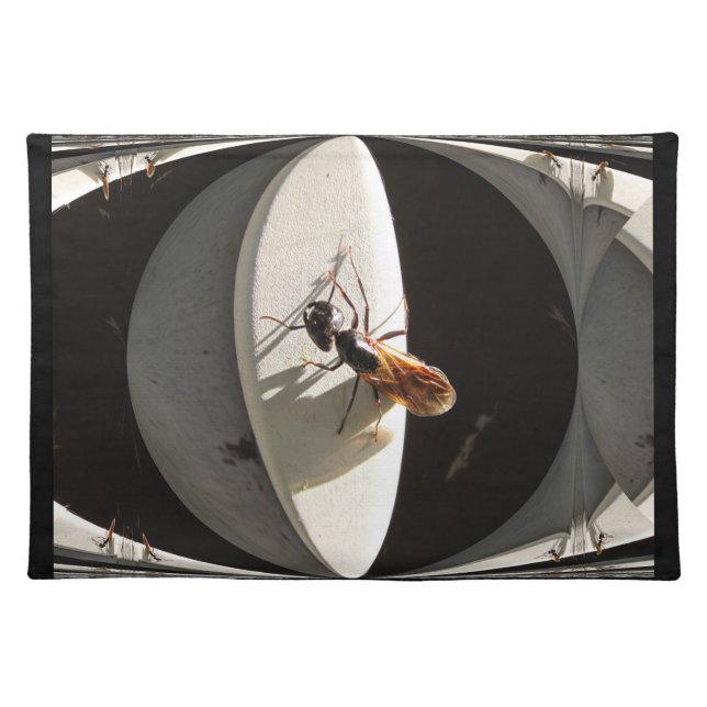 Queen Carpenter Ant ~ Placemat (Front)