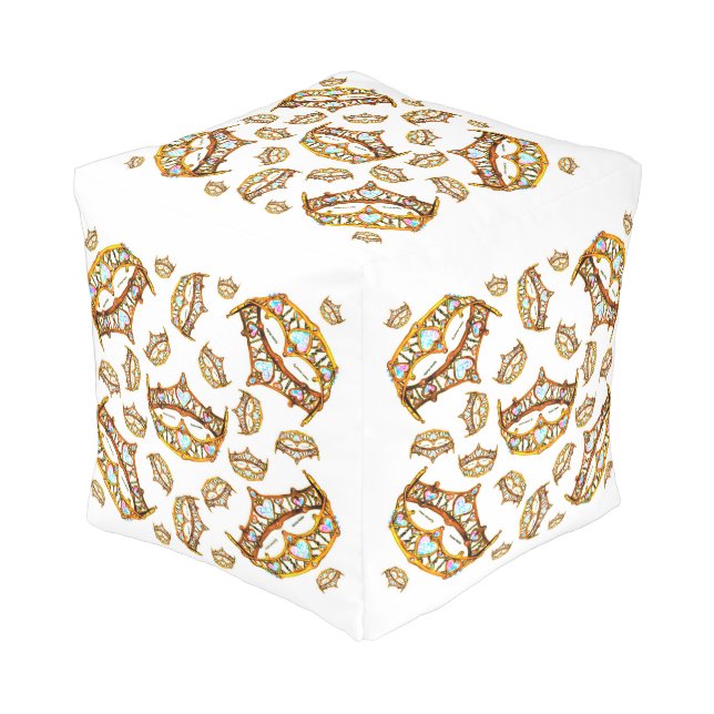 Queen hearts gold crown tiara white cube pouf (Angled Front)