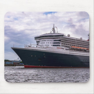 Queen Mary im Hafeneinlauf Mouse Pad