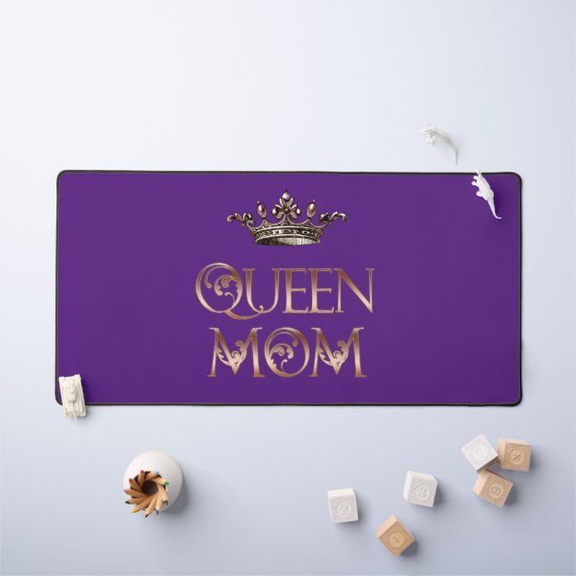 Queen Mom Desk Mat (Kids Table)