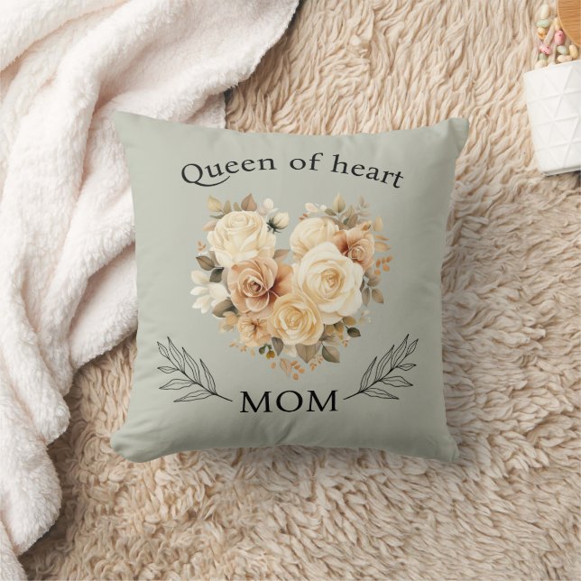 Queen of heart, customisable floral mother’s day  throw pillow (Blanket)