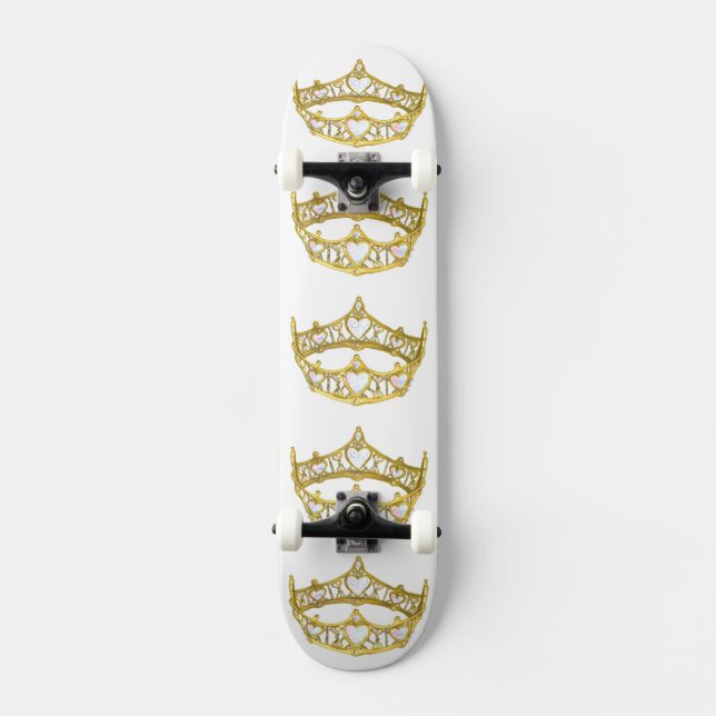 Queen of Hearts crown skateboard (Front)
