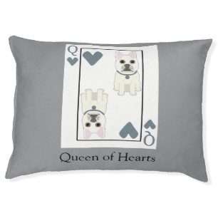Queen of Hearts Pet Bed