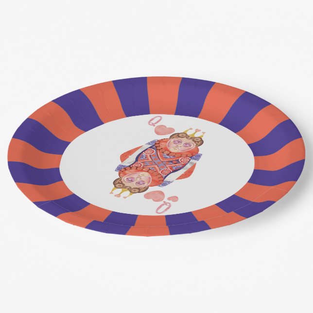 Queen of Hearts Sunburst Paper Plates (Angled)