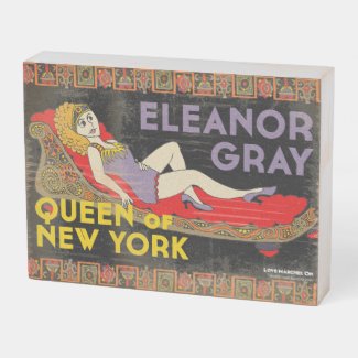 Queen of New York wood box sign