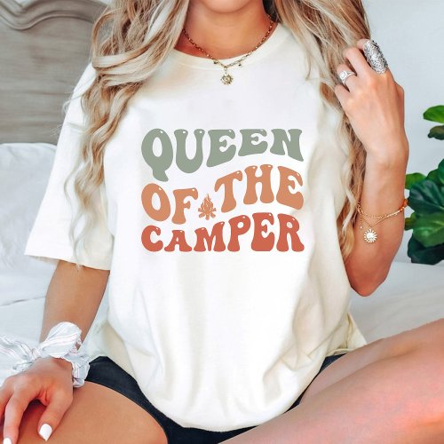 Queen of the camper  Funny Camping  Travel Lover T_Shirt