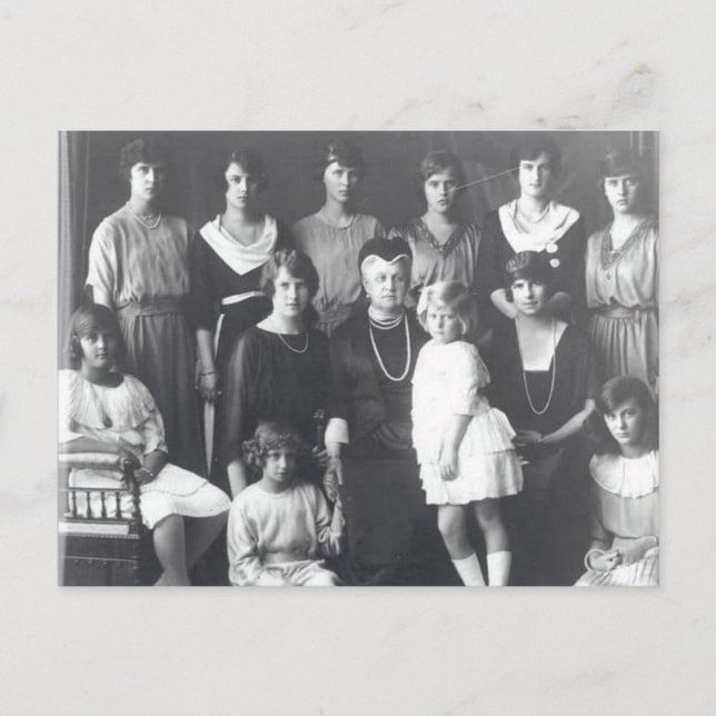 Queen Olga of Greece with grand daughters Postcard (Front)