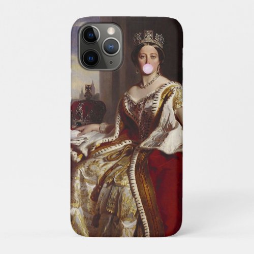 QUEEN VICTORIA BLOWING A PINK BUBBLE GUM   iPhone 11 PRO CASE