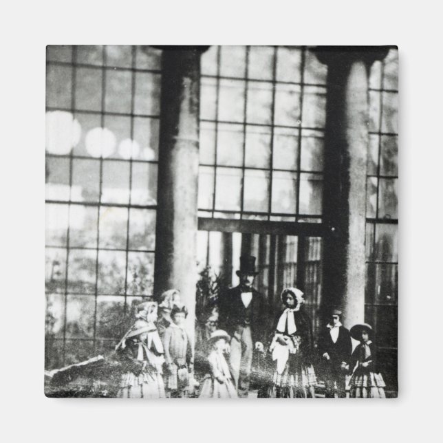 Queen Victoria & Prince Albert with their Magnet (Front)