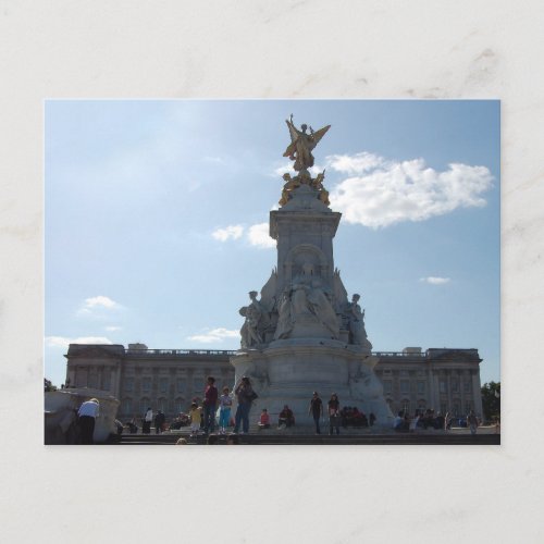 queen victoria statue postcard
