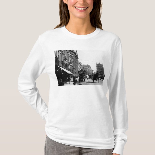 Queen Victoria Street, London, c.1891 T-Shirt (Front)