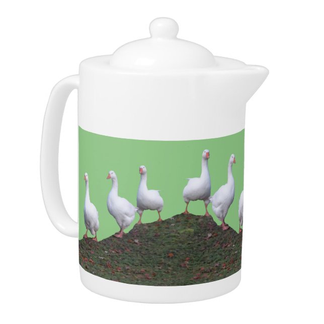 Queue Uped Cute Geese Teapot (Left)