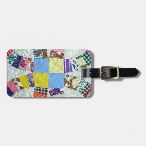 Quilt pattern luggage tag