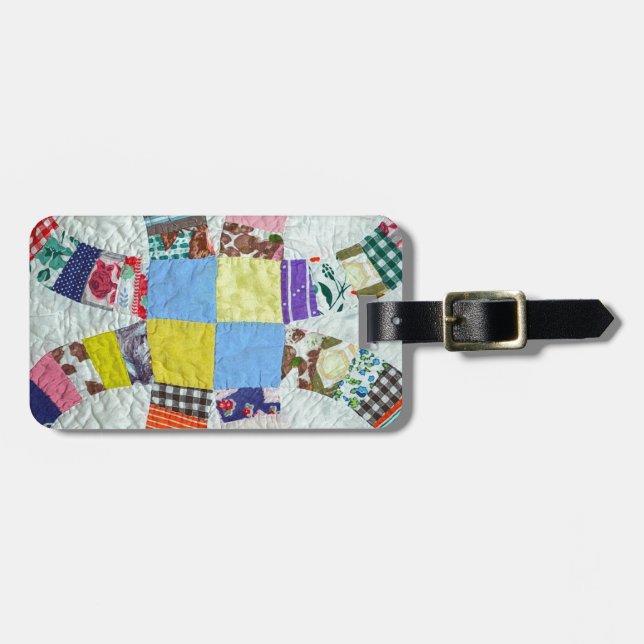 Quilt pattern luggage tag (Front Horizontal)