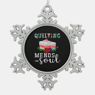 Quilting Mends Soul Quilter Gift   Quilting Lovers Snowflake Pewter Christmas Ornament