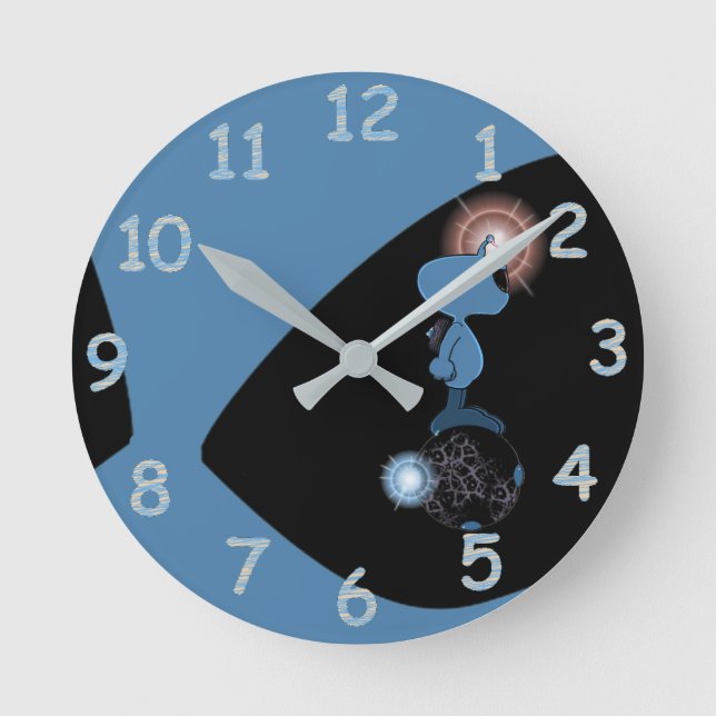 Qwiby Round Clock (Front)