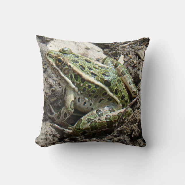 R3 Leopard Frog Throw Pillow (Front)