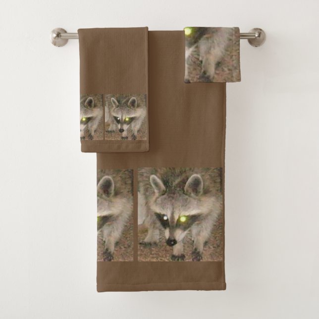 Raccoon Bath Towel Set (Insitu)