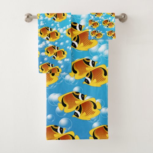 Raccoon Butterflyfish in Bubbly Water Bath Towel Set