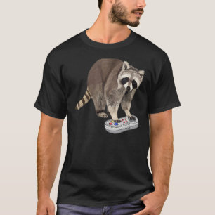 Raccoon Playing Video Game Procyonidae Animal Racc T-Shirt