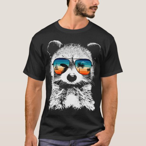 Raccoon With Glasses Sunglasses Vintage Retro Styl T_Shirt
