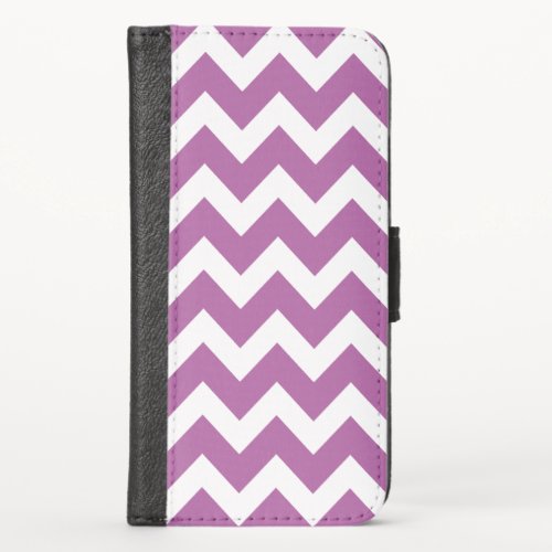 Radiant orchid White chevron iPhone 5 wallet case