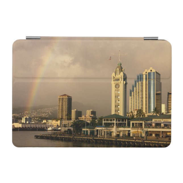 Rainbow over Honolulu, Hawaii, USA 2 iPad Mini Cover (Horizontal)
