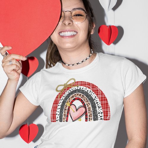 Rainbow Retro Valentines day Love heart  T_Shirt