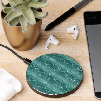 Raindrops on Green Metal Wireless Charger