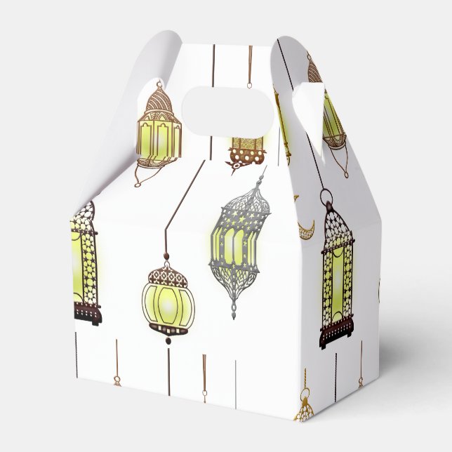 Ramadan Kareem Crescent Lanterns Mubarak Islamic Favor Boxes (Front Side)