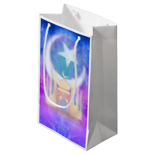 Ramadan Kareem Gift Bag (Front Angled)