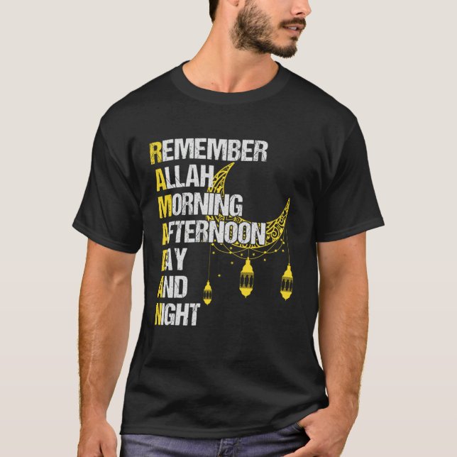 Ramadan Muslim Costume For Grandpa Grandma Arabic  T-Shirt (Front)
