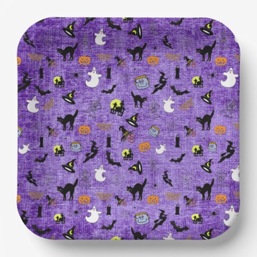 Random Halloween Iconic Pattern PurpleBlack Paper Plates