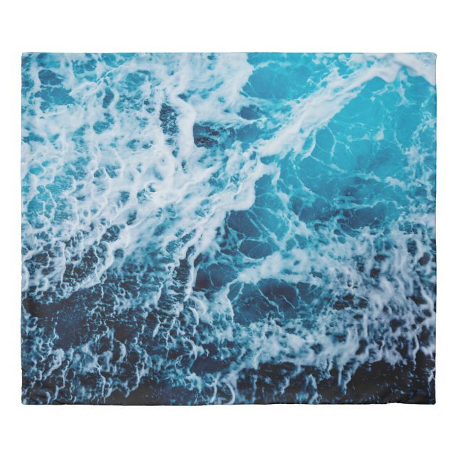 Rapid sea while sailing ship. Dramatic and picture Duvet Cover (Front)