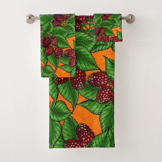 Raspberry Bath Towel Set (Insitu)