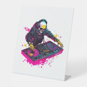 Rave Skull � EDM Party Skeleton DJ Pedestal Sign
