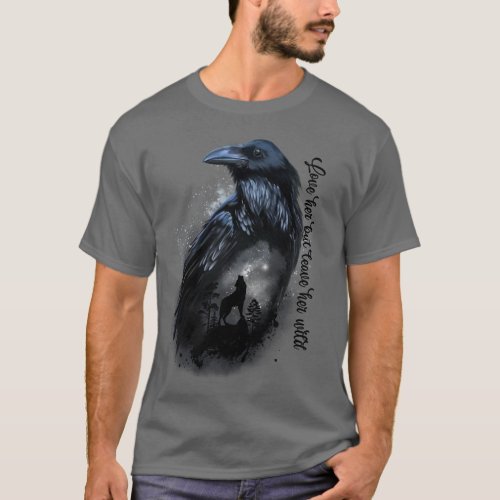 Raven and wolf that howls at the moon T_Shirt