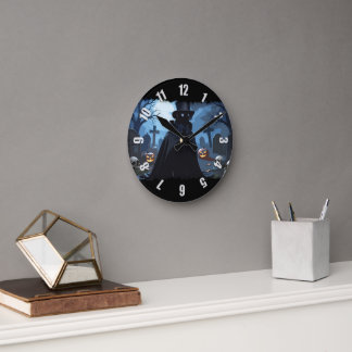 Raven Lord - Halloween Goth Design Round Clock